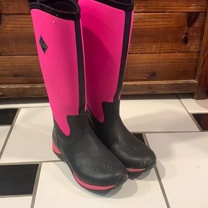 Tall Muck Duck boots